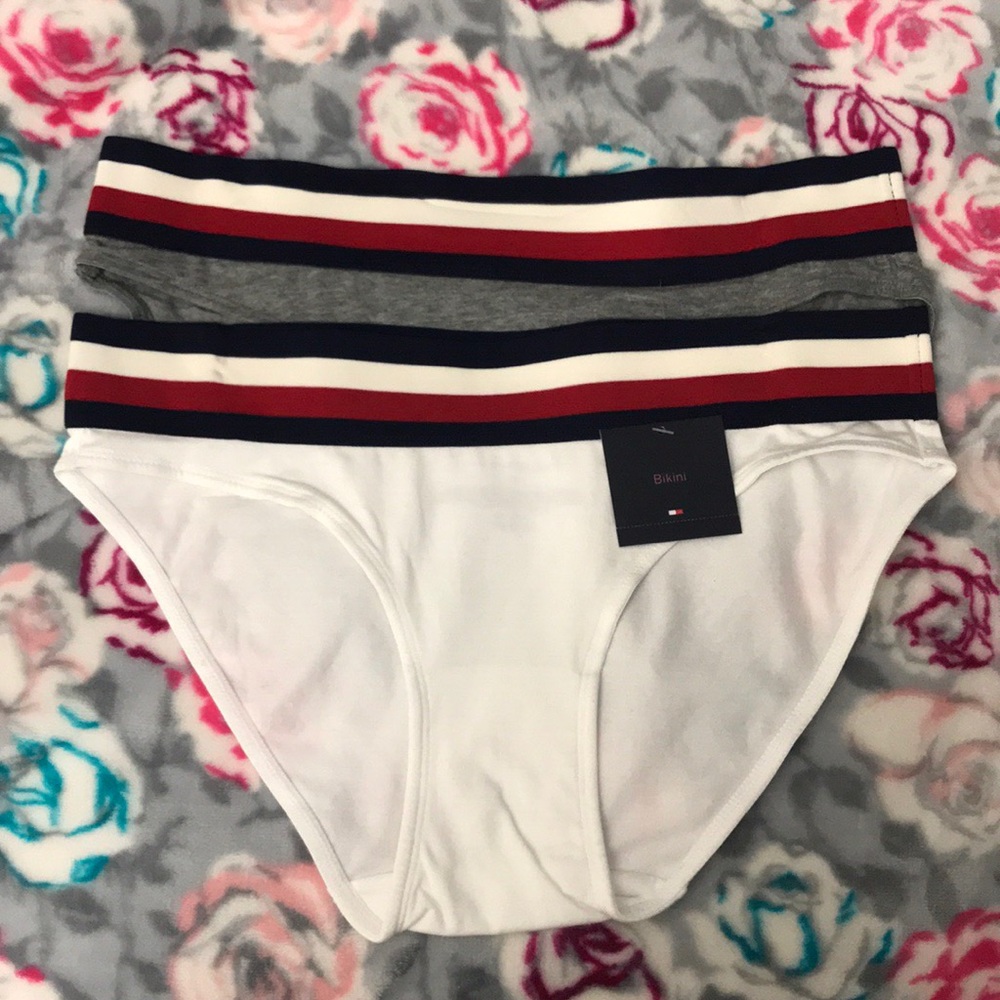 🛑 SOLD Tommy Hilfiger 2 Pack Cotton Bikinis